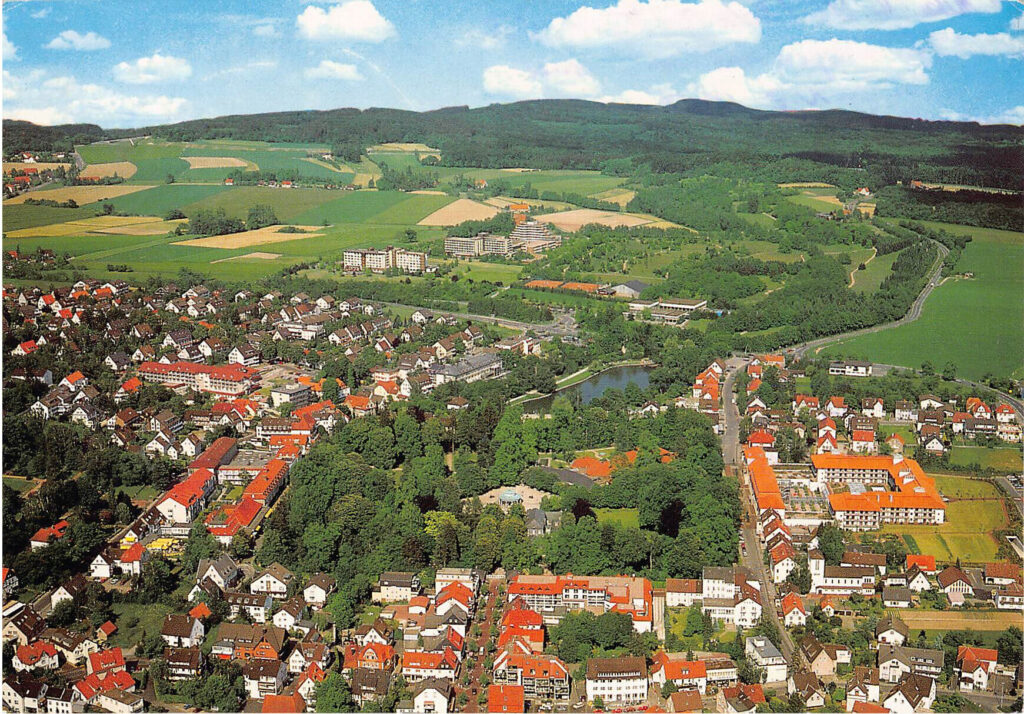 Bad Meinberg Teutoburger Wald – Luftbild-AK 1980er Jahre gelaufen